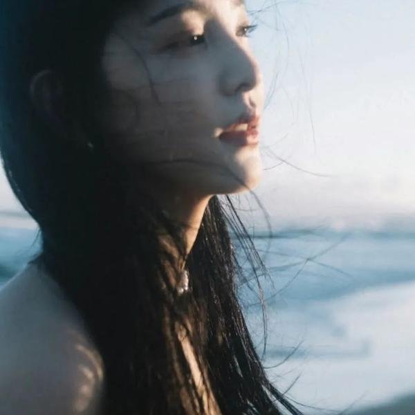 那个我最亲爱的陌生人